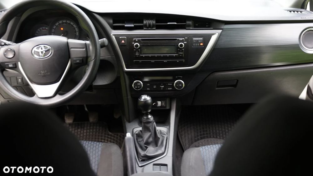 Toyota Auris 1.33 VVT-i Premium - 32