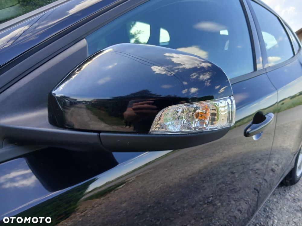 Volvo V40 D2 Momentum - 16