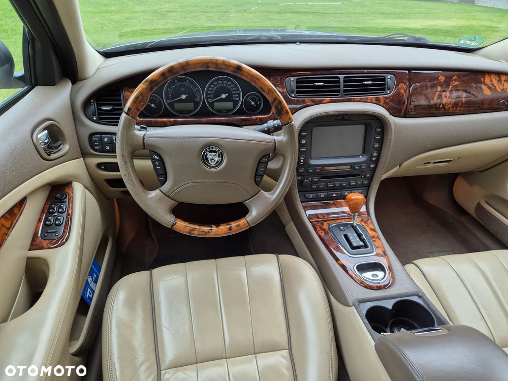 Jaguar S-Type 2.7 V6 D Executive - 18
