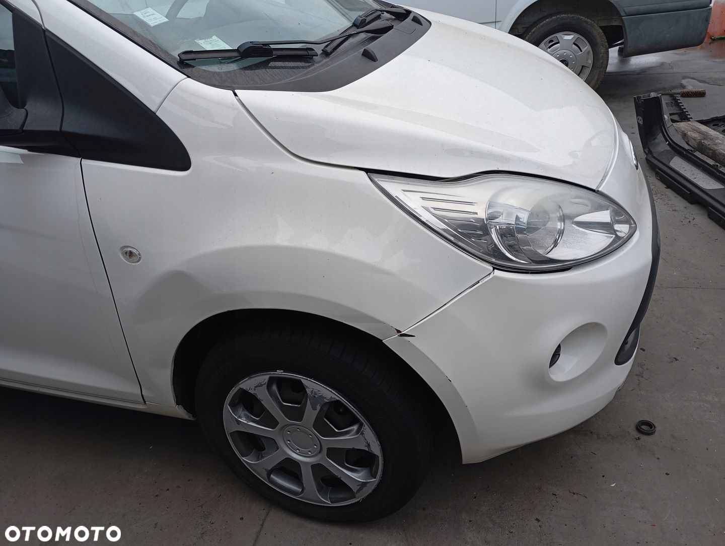 FORD KA II 2 MK2 1.2 PRZÓD ZDERZAK BŁOTNIK MASKA LAMPA REFLEKTOR BIAŁY F9 - 5