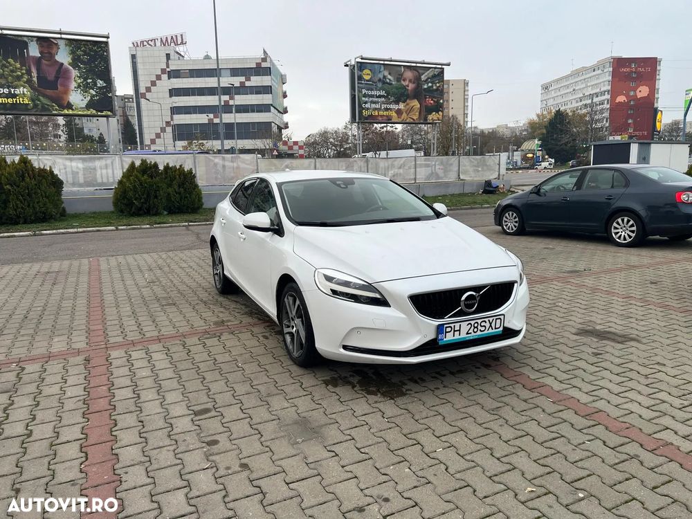 Volvo V40 D4 Aut. Summum - 2