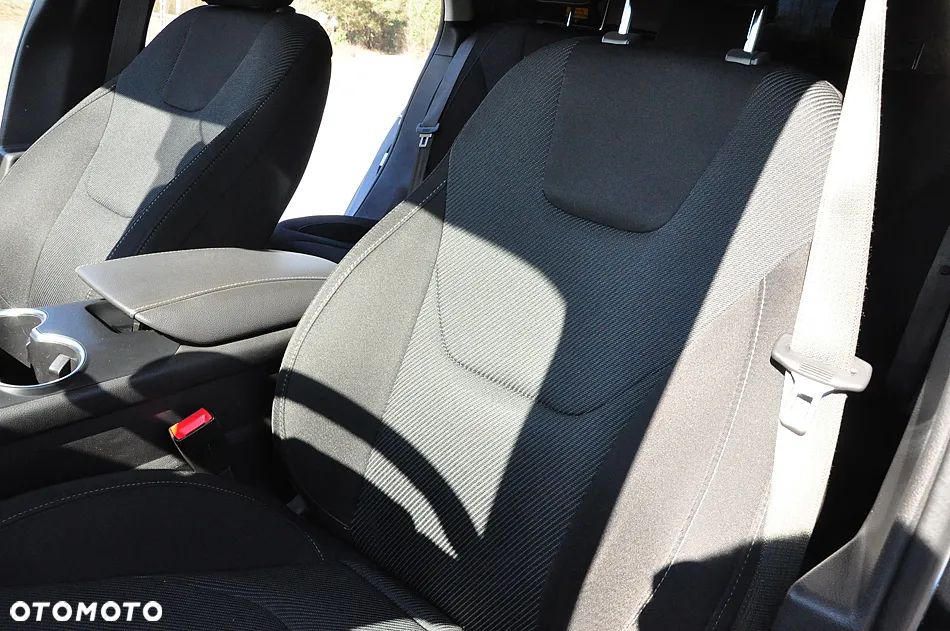 Ford Mondeo 2.0 TDCi Trend PowerShift - 27