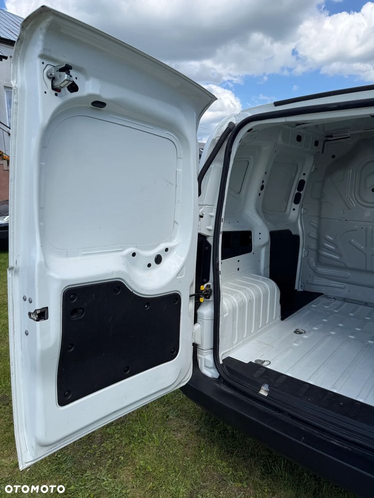 Fiat Fiorino 1.4 Easy - 15