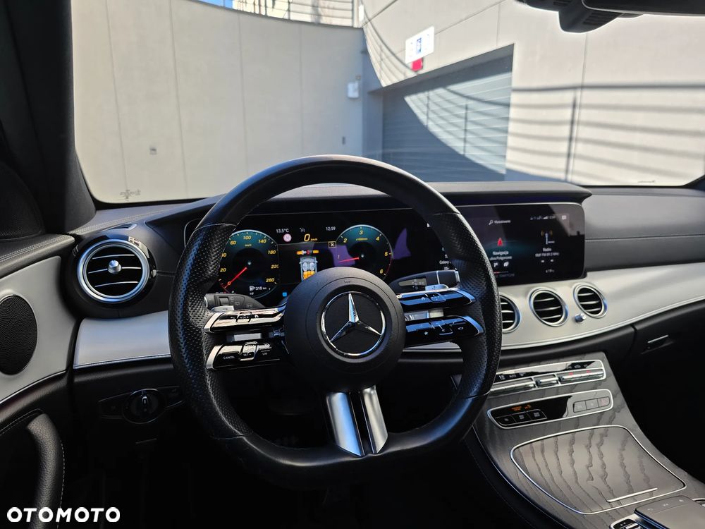 Mercedes-Benz Klasa E 220 d 4-Matic AMG - 19