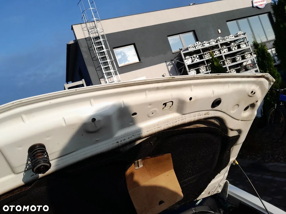 RENAULT MEGANE II MASKA POKRYWA SILNIKA KOLOR: OV369 - 9