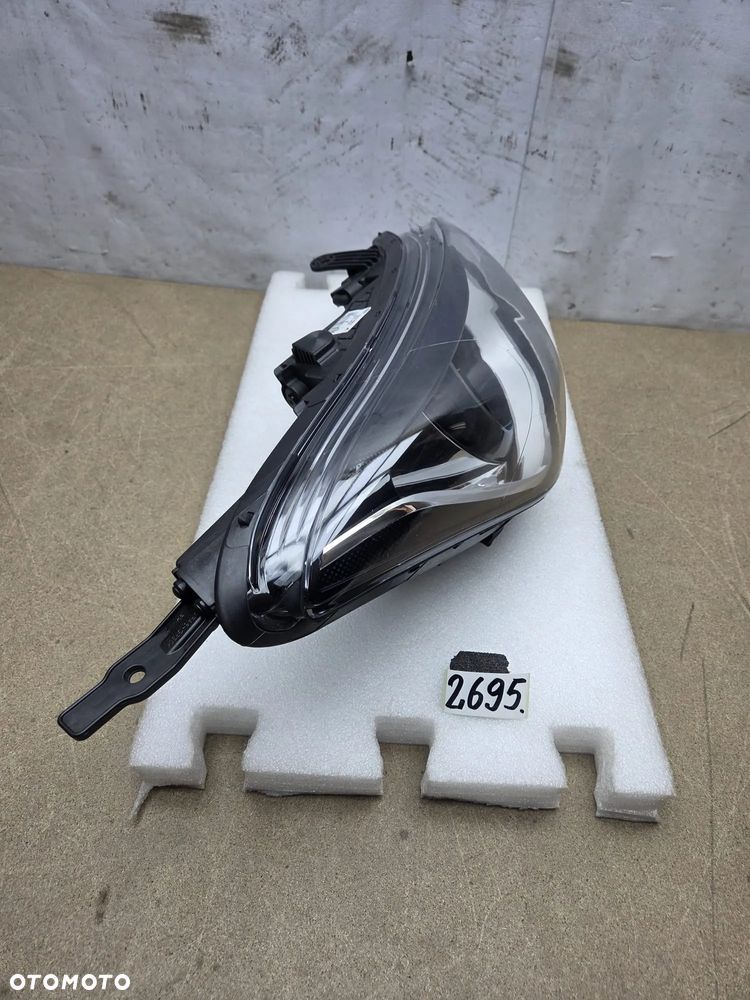 Hyundai i20 lift 12-15r LAMPA PRAWY PRAWA PRZÓD PRZEDNIA 92102-4P800 MAKO - 5