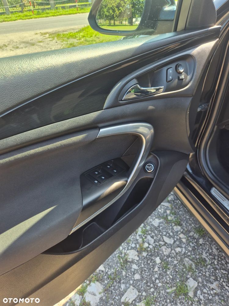 Opel Insignia 2.0 CDTI Active 4x4 - 20