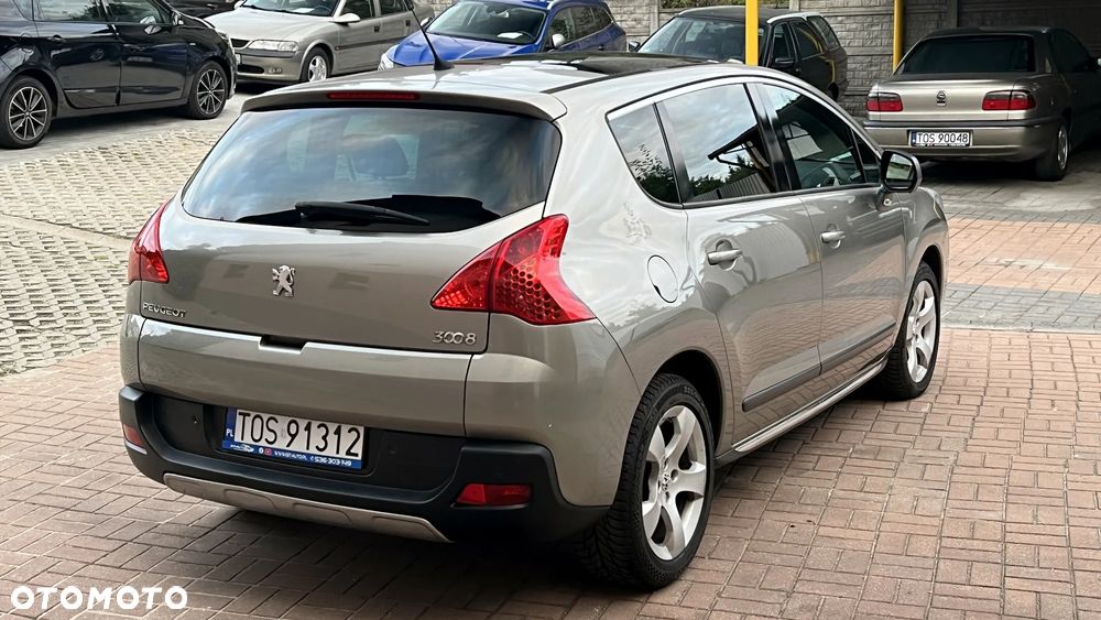 Peugeot 3008 HDi FAP 165 Automatik Platinum - 4