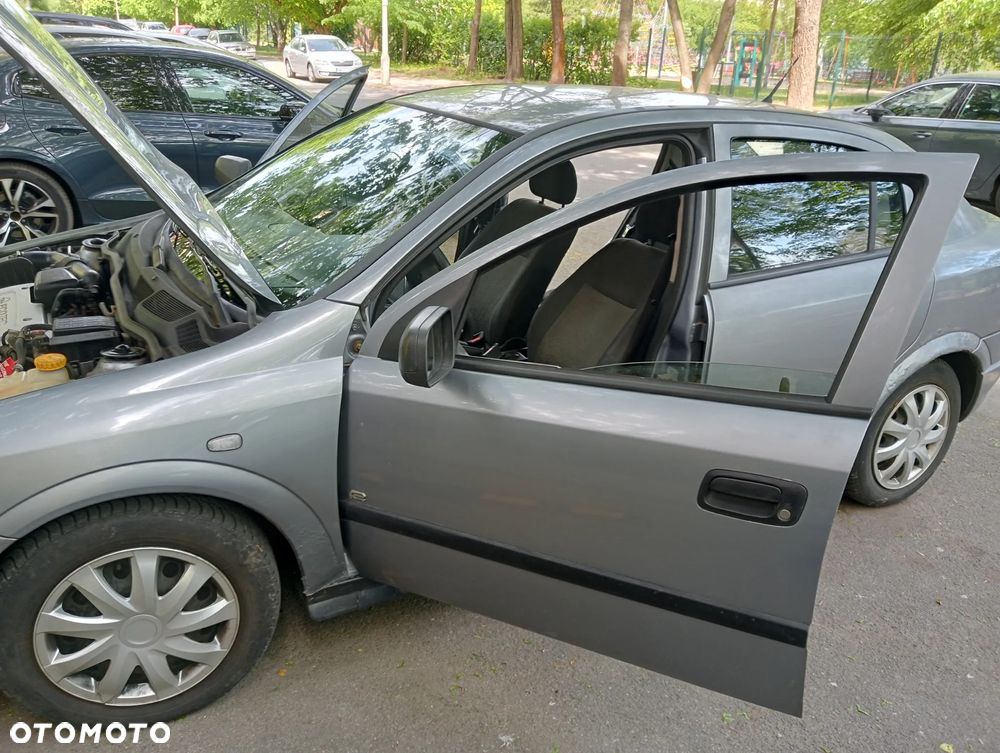 Opel Astra 1.6 Start - 6