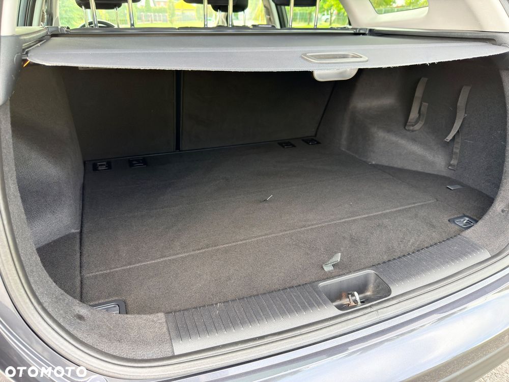 Kia Ceed 1.6 GDI Platinum Edition - 24