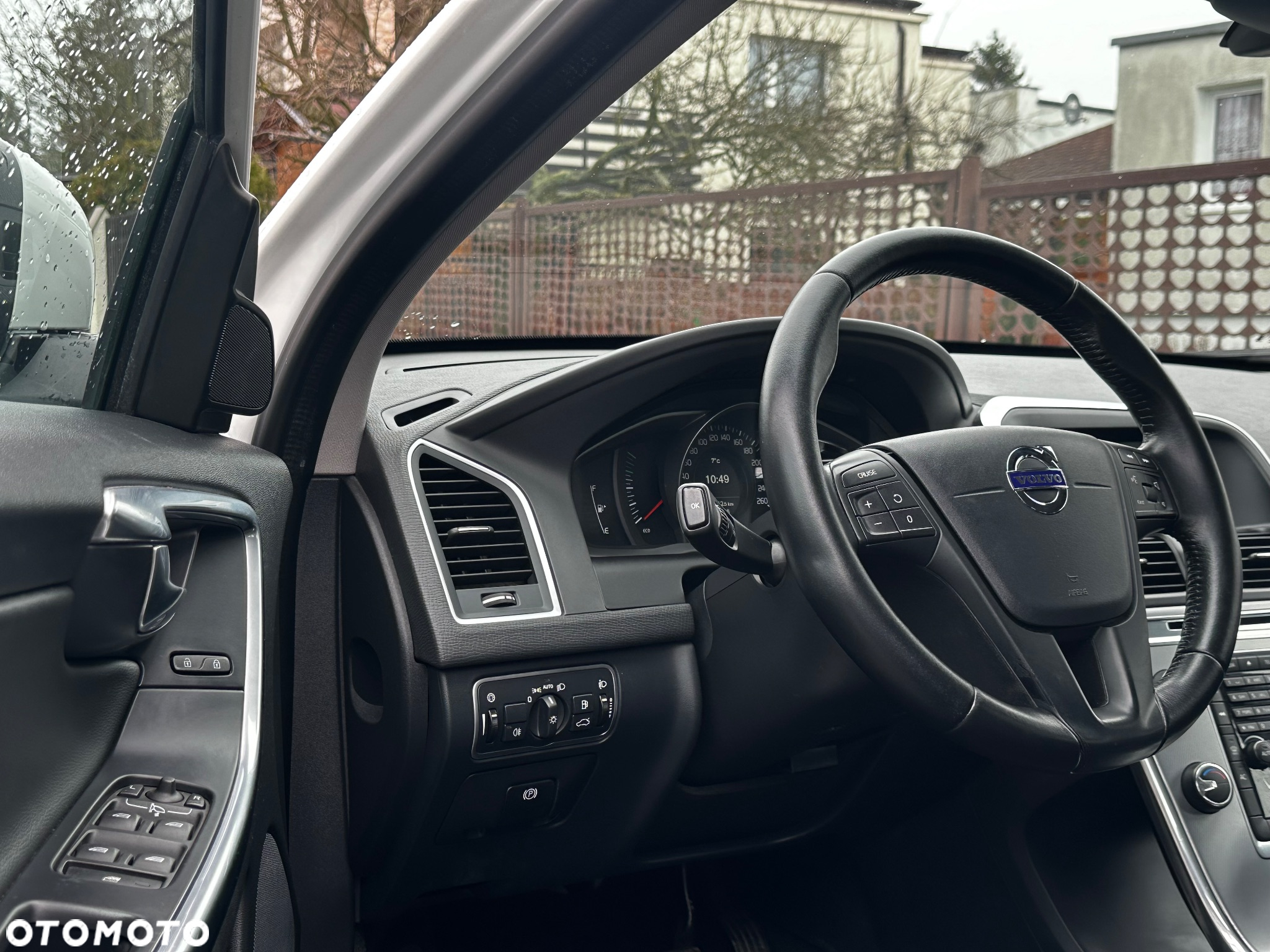 Volvo XC 60 D3 Drive-E Ocean Race - 9