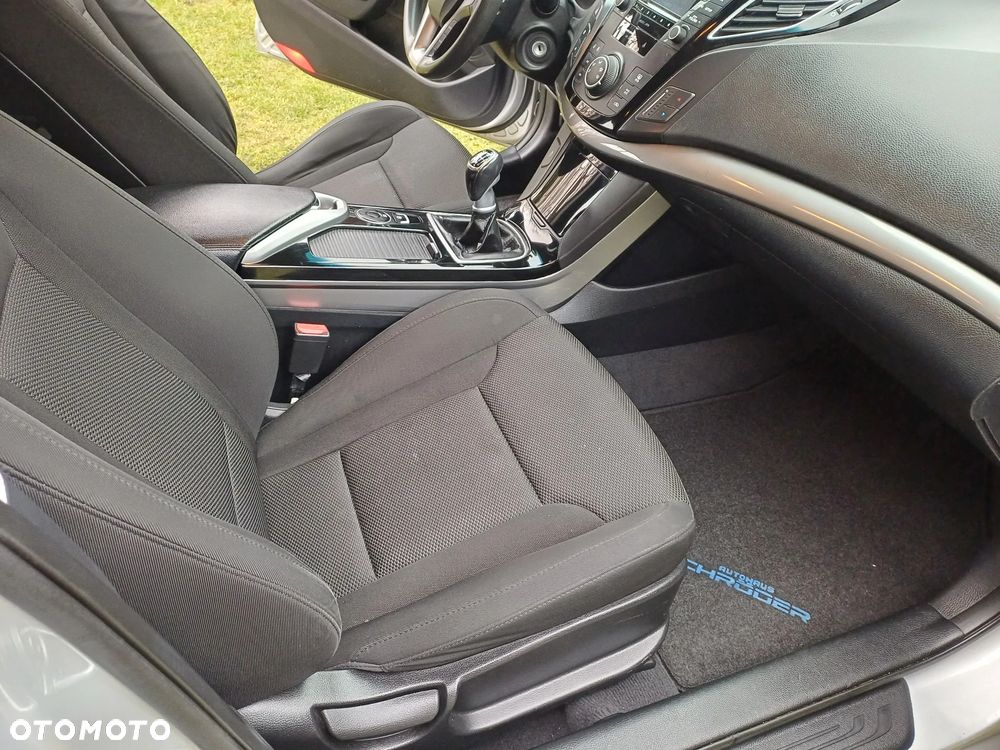 Hyundai i40 1.7 CRDi Comfort - 28