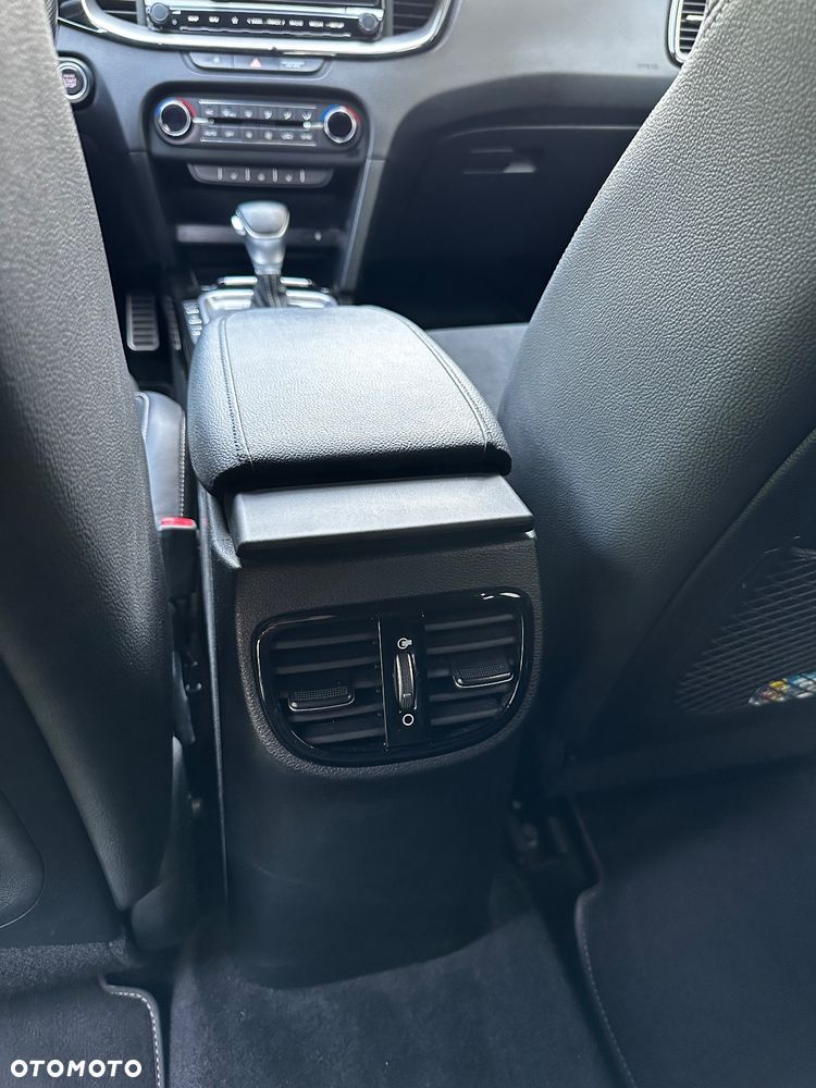 Kia ProCeed 1.6 CRDi GT Line DCT - 14