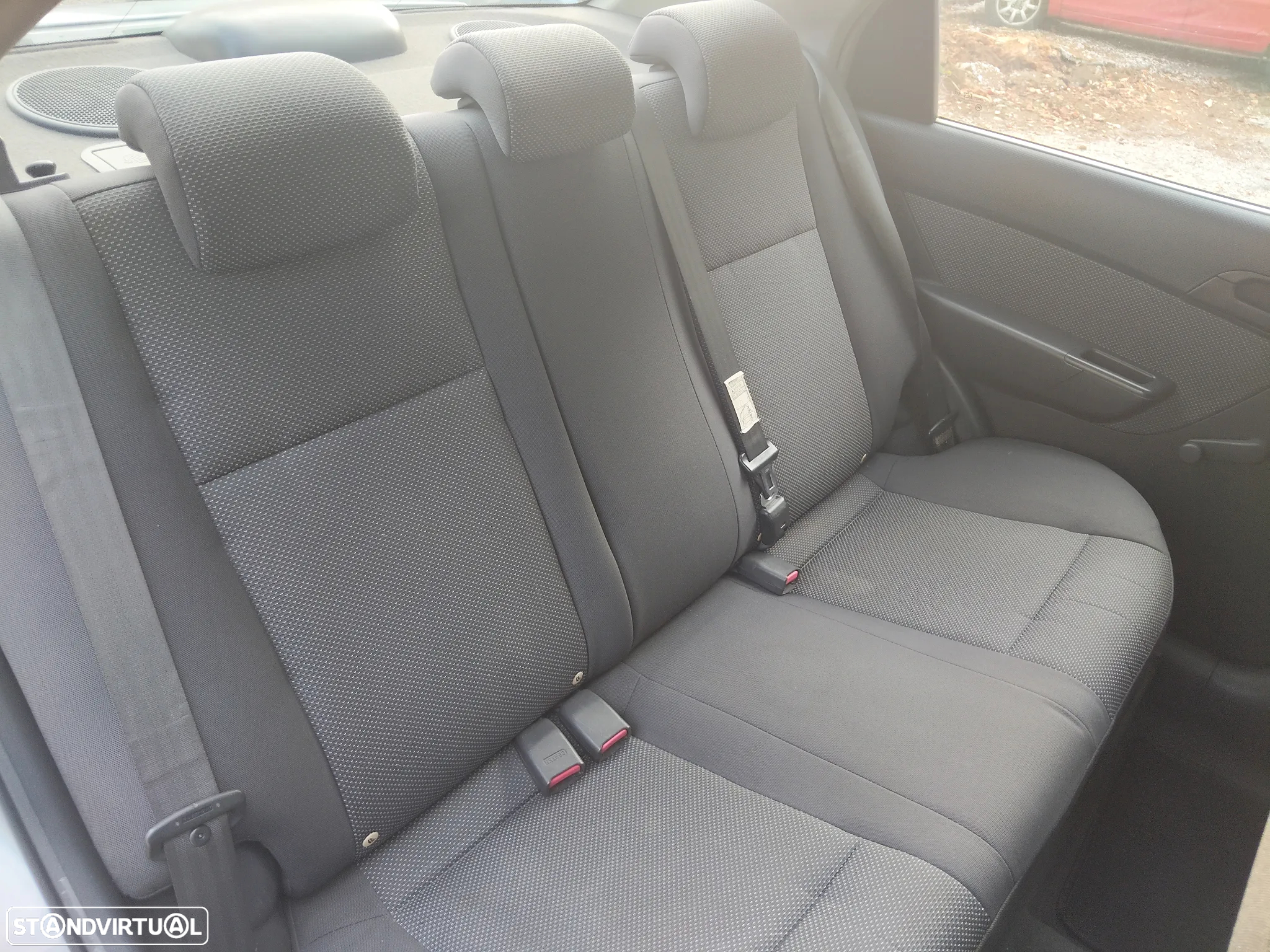 Chevrolet Aveo 1.2 LS - 14