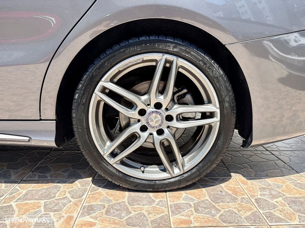 Mercedes-Benz CLA 220 d Shooting Brake AMG Line Aut. - 54