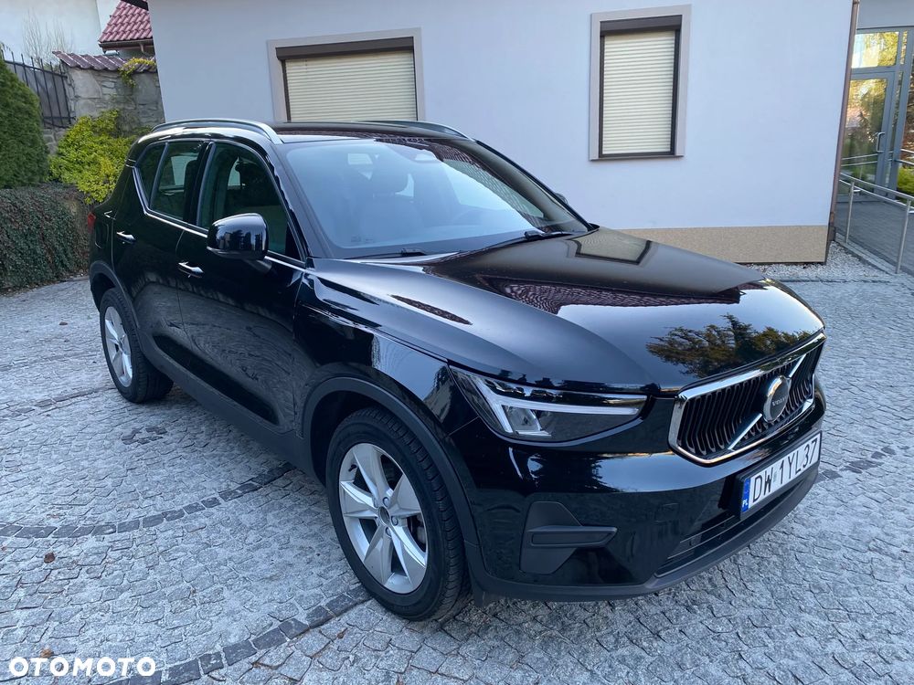 Volvo XC 40 B3 Ultimate Dark - 2