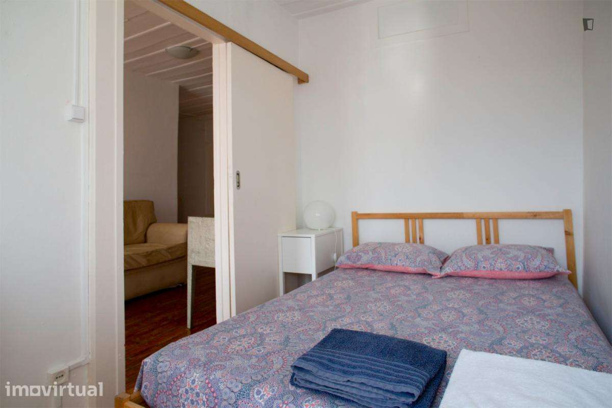 Quarto - localizado em Bairro Alto Lisbon - Grande imagem: 2/15