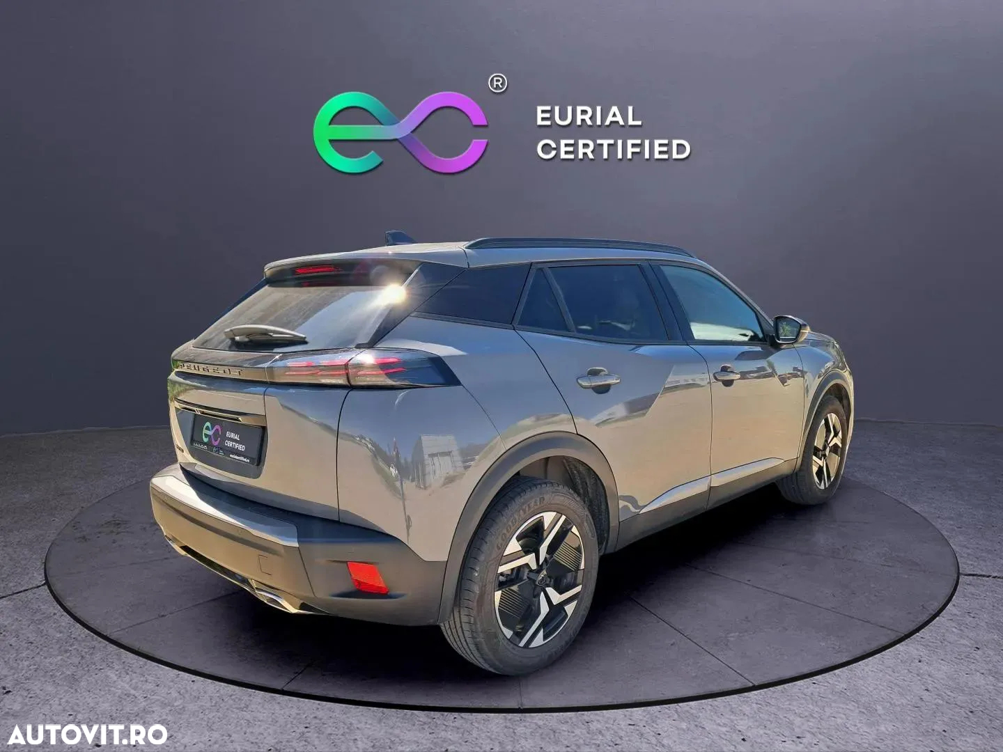 Peugeot 2008 1.2 L PureTech STT EAT8 Allure - 4