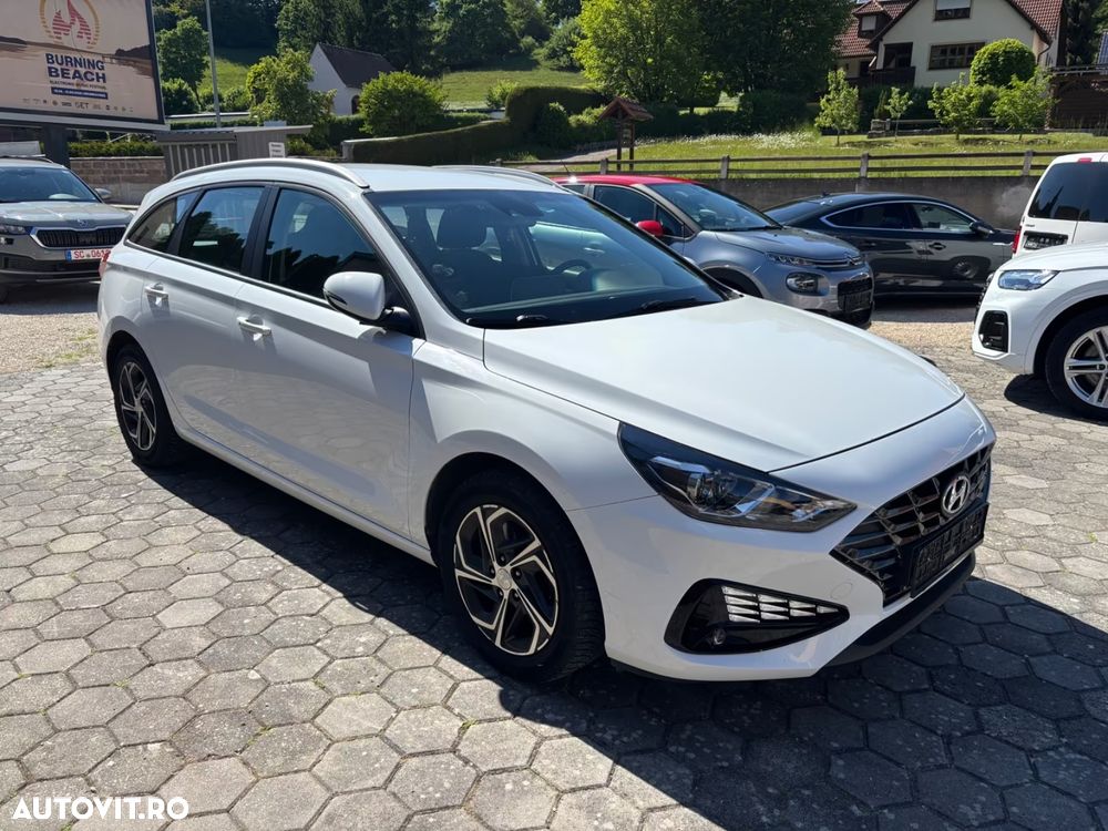 Hyundai i30 1.6 CRDI DCT Prime - 1
