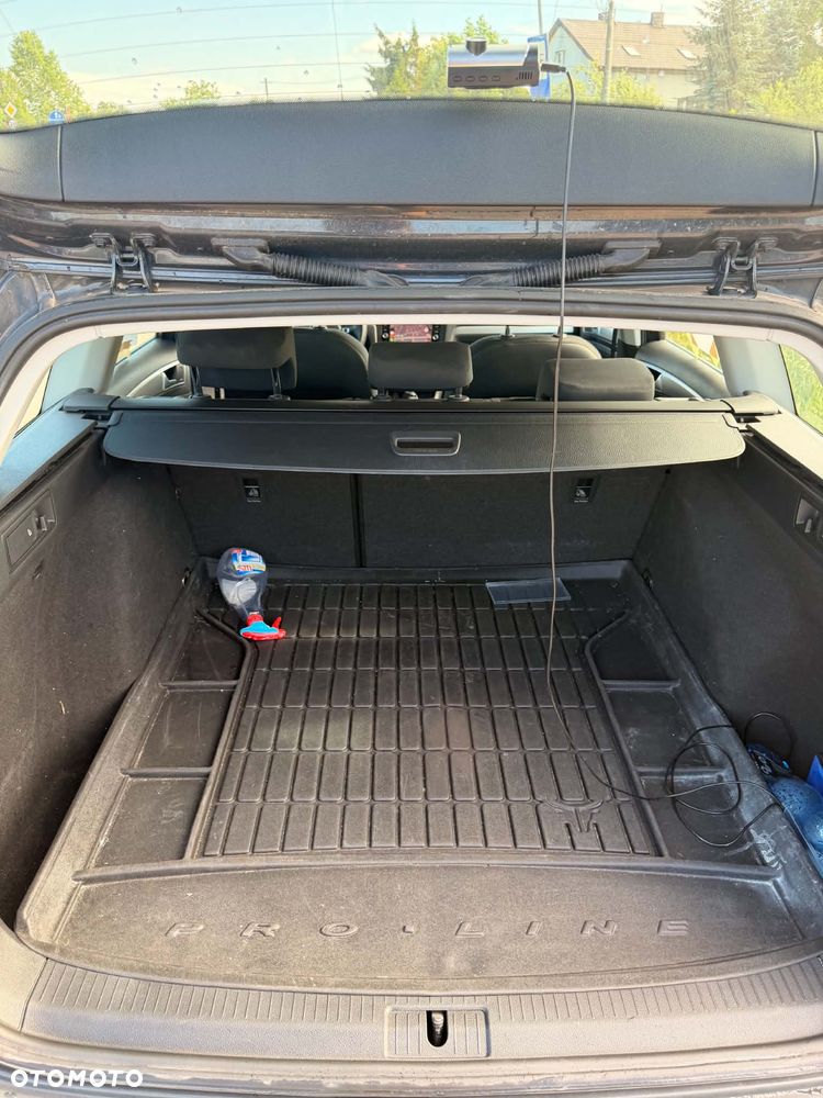 Volkswagen Golf 1.0 TSI Trendline - 35
