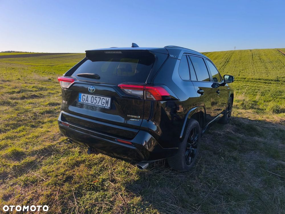 Toyota RAV4 2.5 Hybrid Black Edition by JBL 4x4 - 10