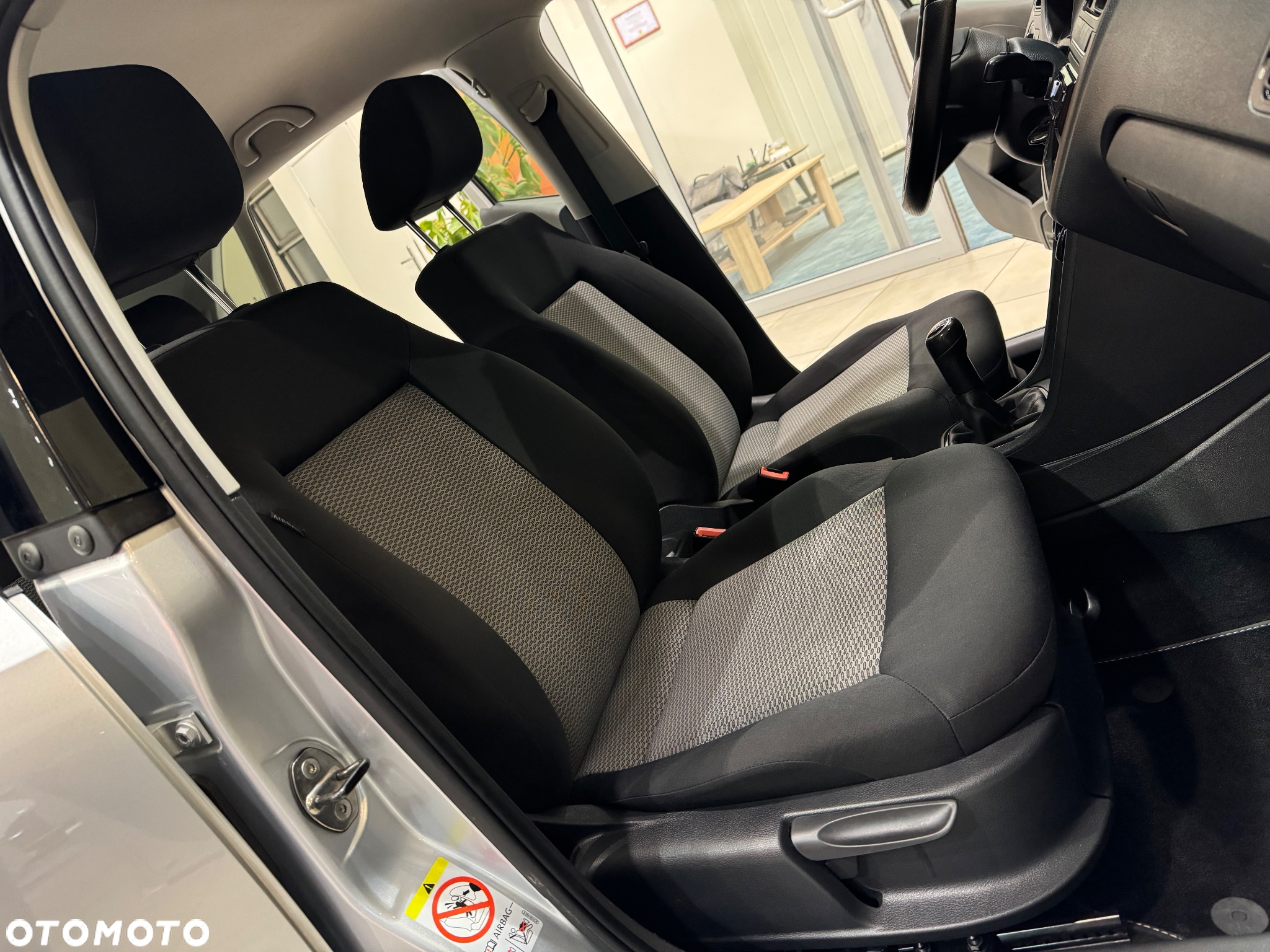 Volkswagen Polo 1.6 TDI DPF Trendline - 33