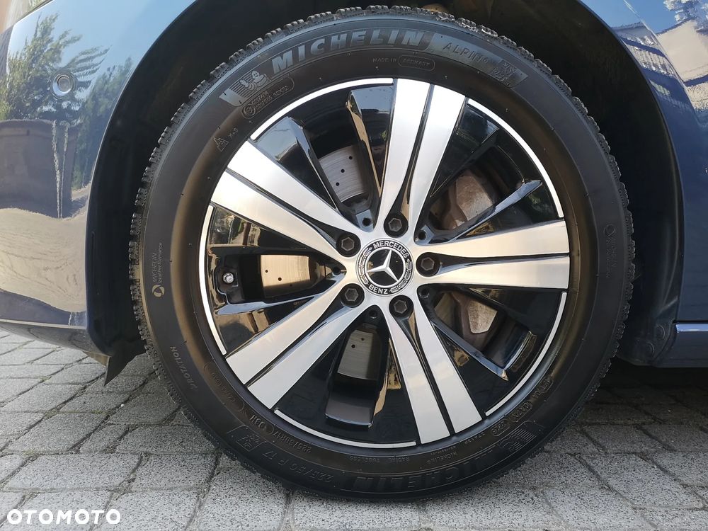 Mercedes-Benz Klasa C 300 de PHEV AMG - 36