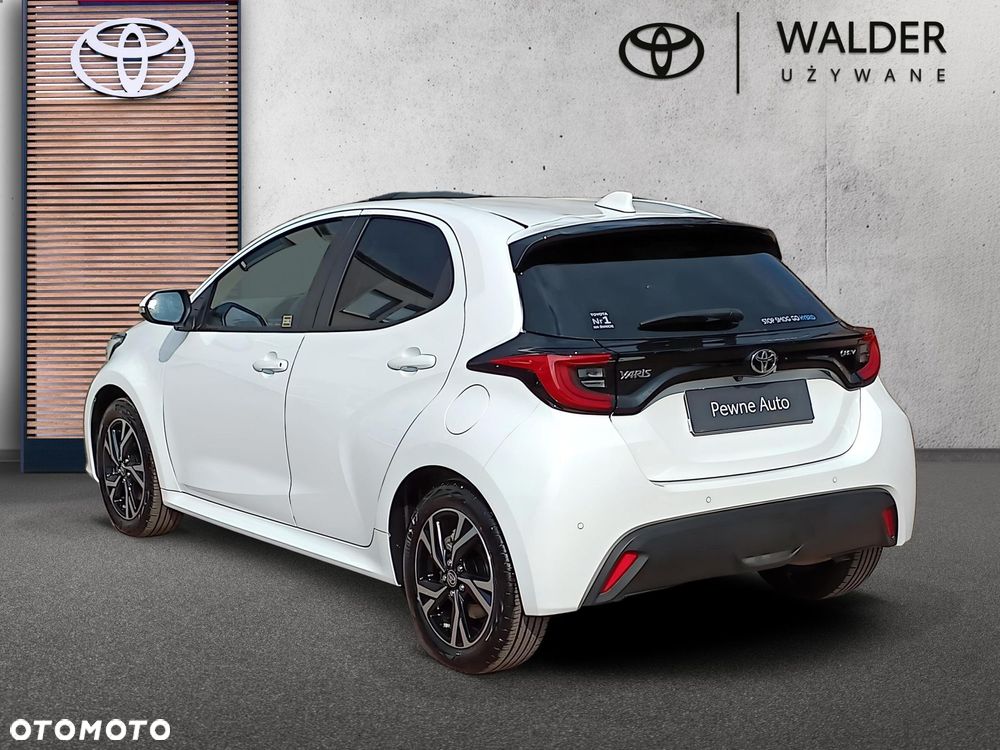 Toyota Yaris Hybrid 1.5 Style - 4