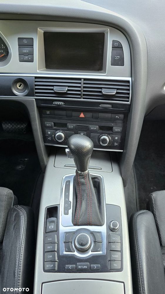 Audi A6 Avant 3.0 TDI Quattro Tiptronic - 26