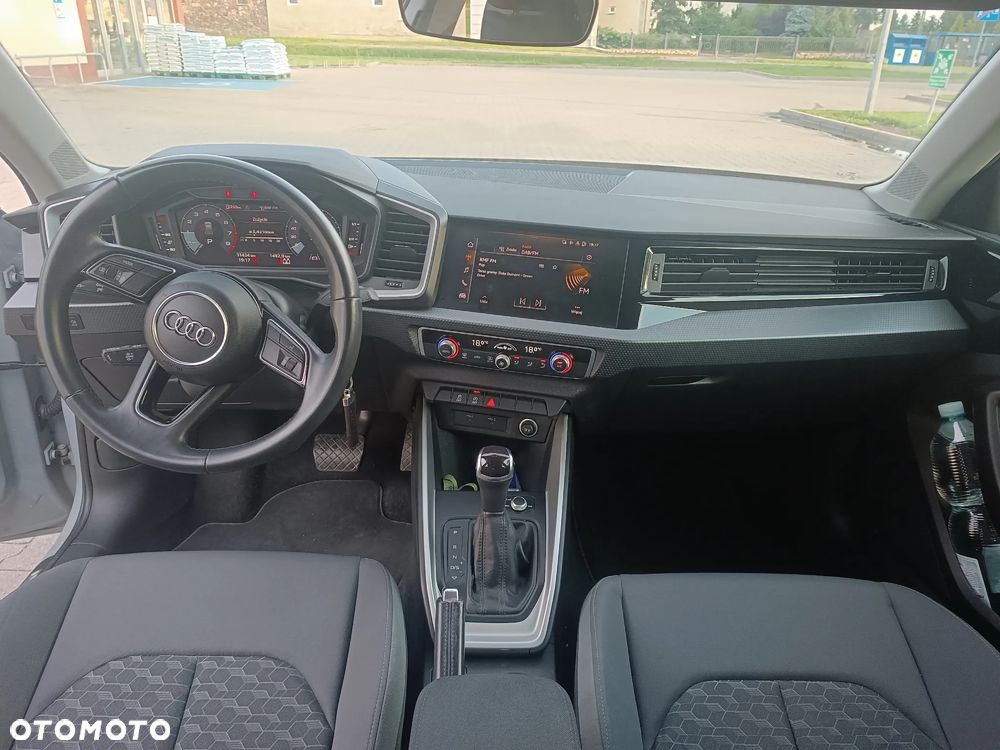 Audi A1 Sportback 25 TFSI Advanced S tronic - 12