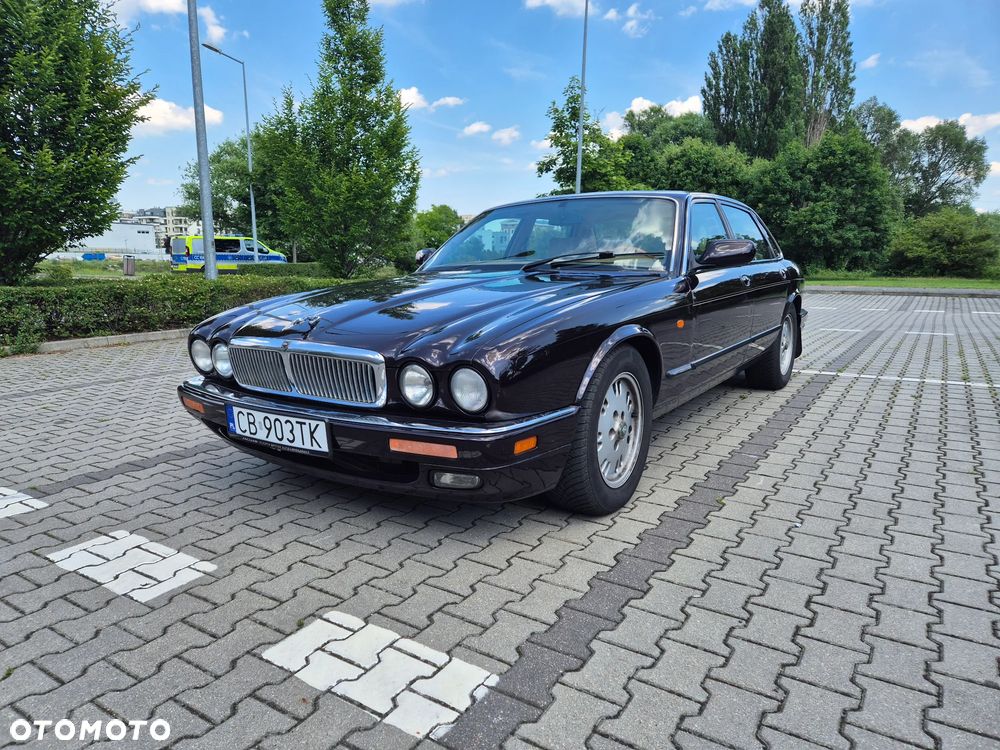 Jaguar XJ - 2