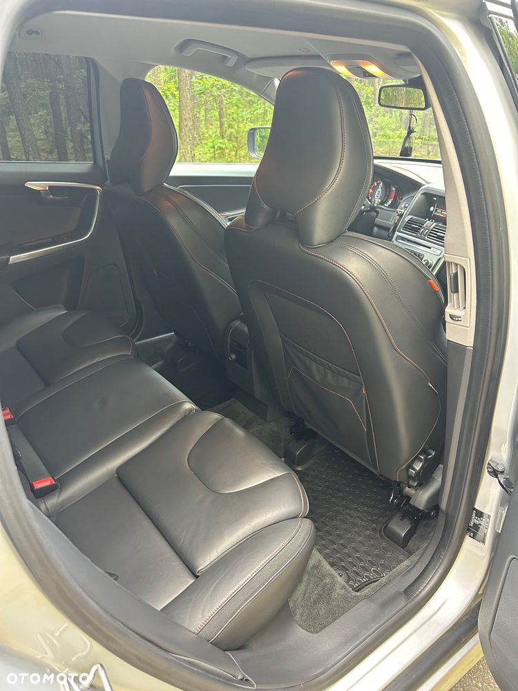 Volvo XC 60 - 11
