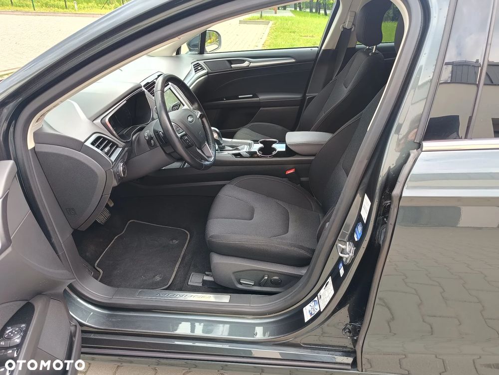 Ford Mondeo 2.0 TDCi STart-Stopp PowerShift-Aut Titanium - 12
