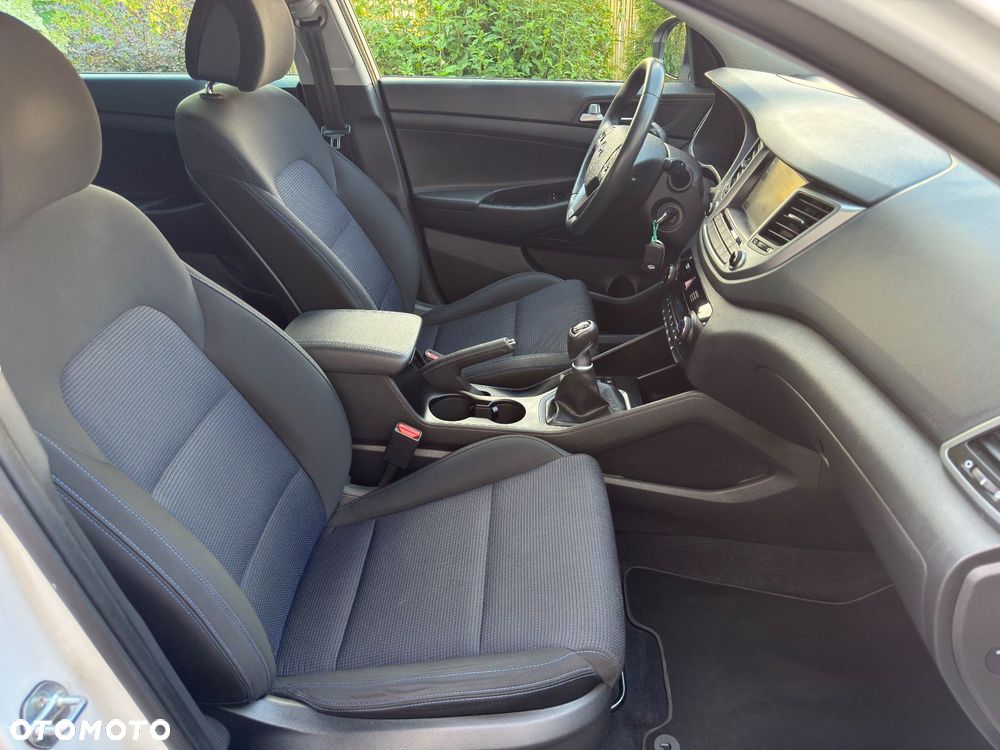 Hyundai Tucson blue 1.6 GDi 2WD Passion - 6