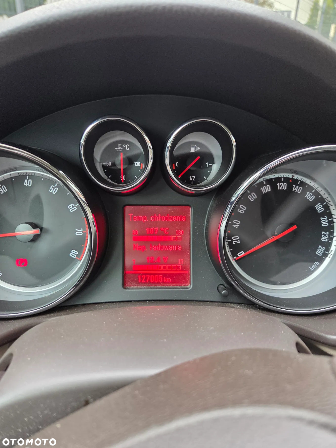 Opel Insignia 1.4 T Cosmo S&S - 19