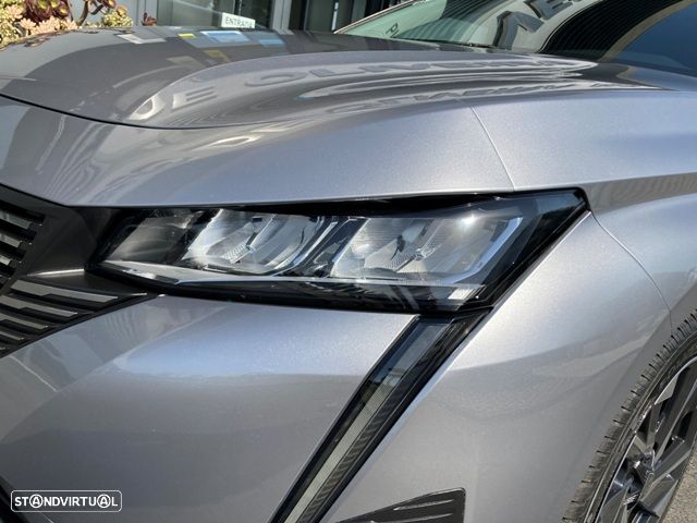 Peugeot 308 SW 1.6 Hybrid Allure e-EAT8 - 13
