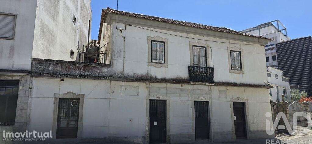 Casa tradicional T4 em Bombarral e Vale Covo de 342,00 m2 - Grande imagem: 4/30