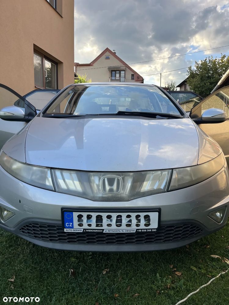 Honda Civic 1.8 Comfort - 13