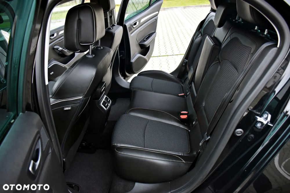 Renault Megane 1.2 16V TCe Energy Bose - 30