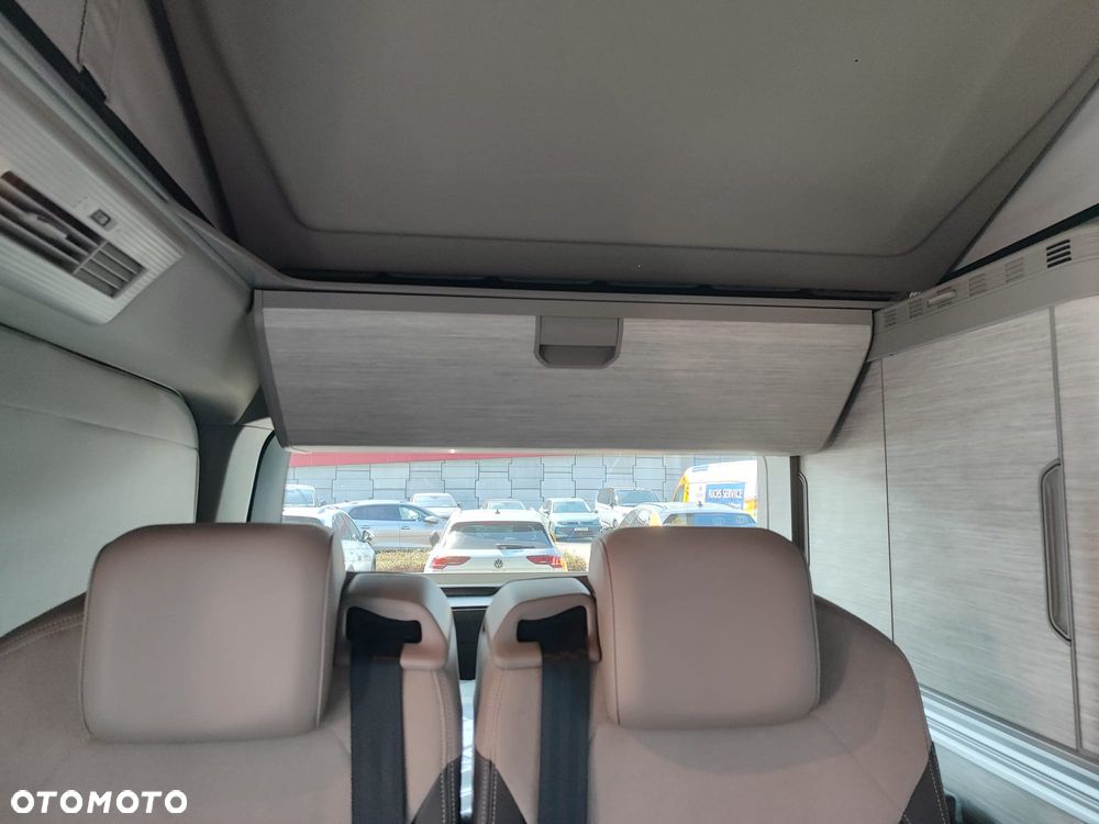 Volkswagen California - 15