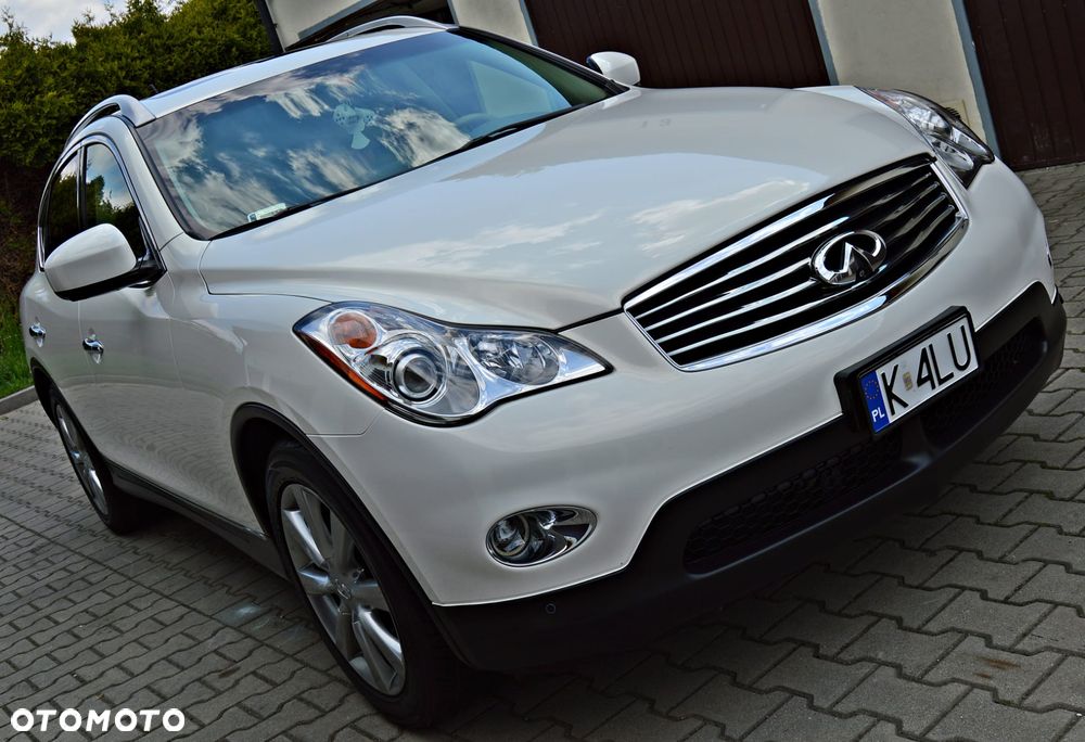 Infiniti QX50 - 2