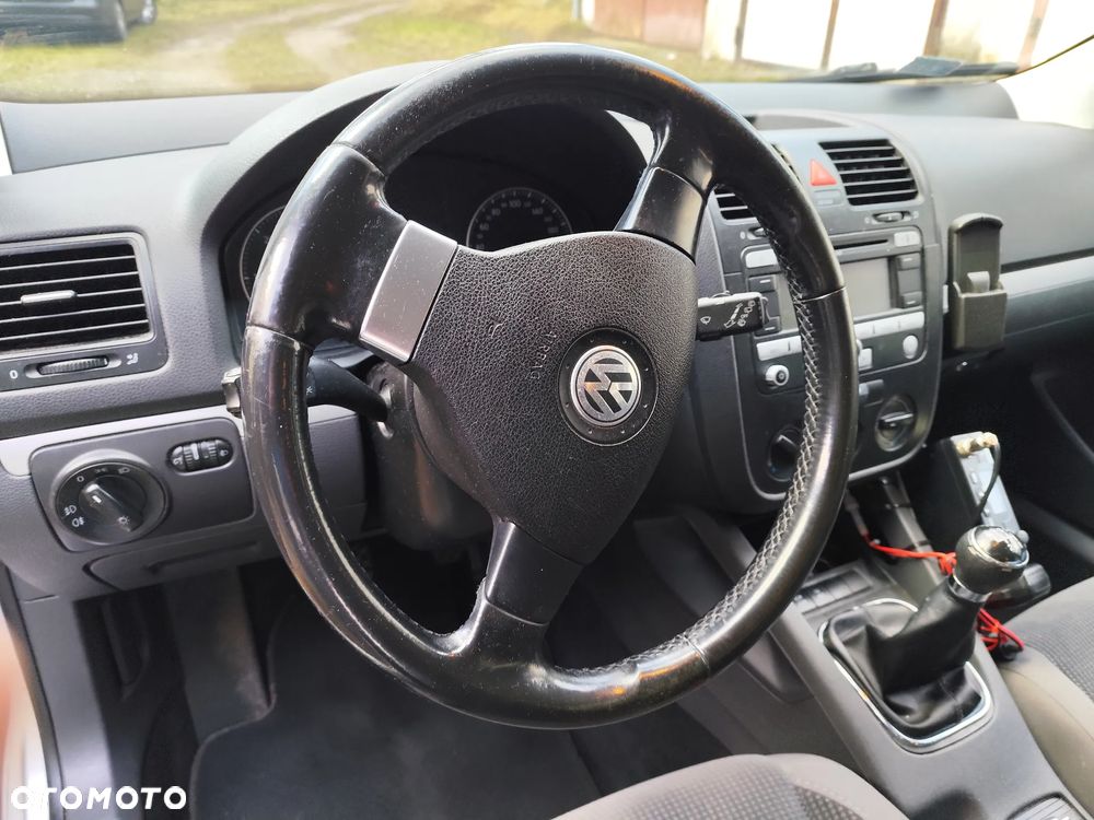 Volkswagen Golf 2.0 TDI Comfortline - 21