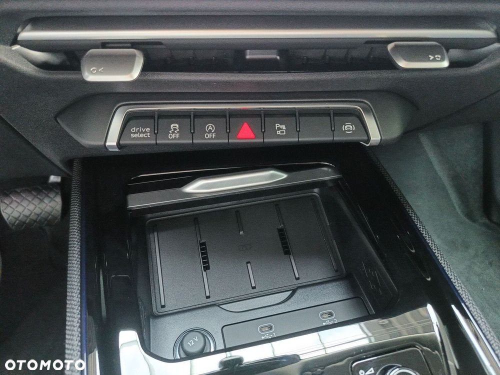 Audi Q3 Sportback - 24