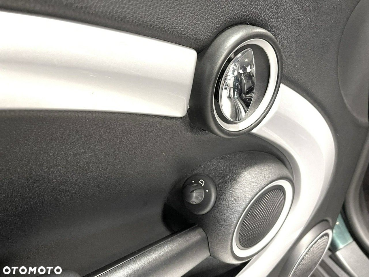 MINI Cooper - 12