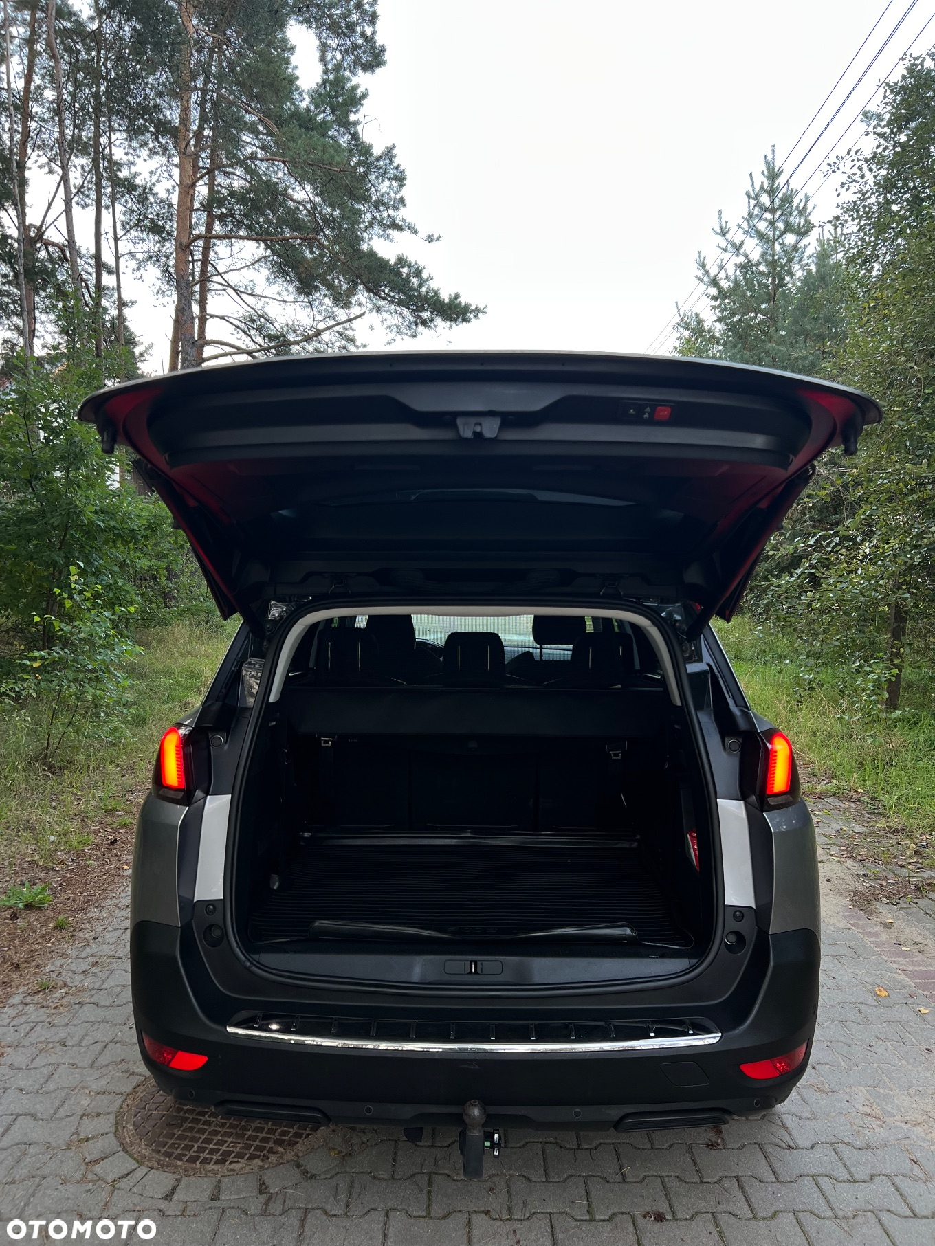 Peugeot 5008 1.5 BlueHDi Allure Pack S&S - 4
