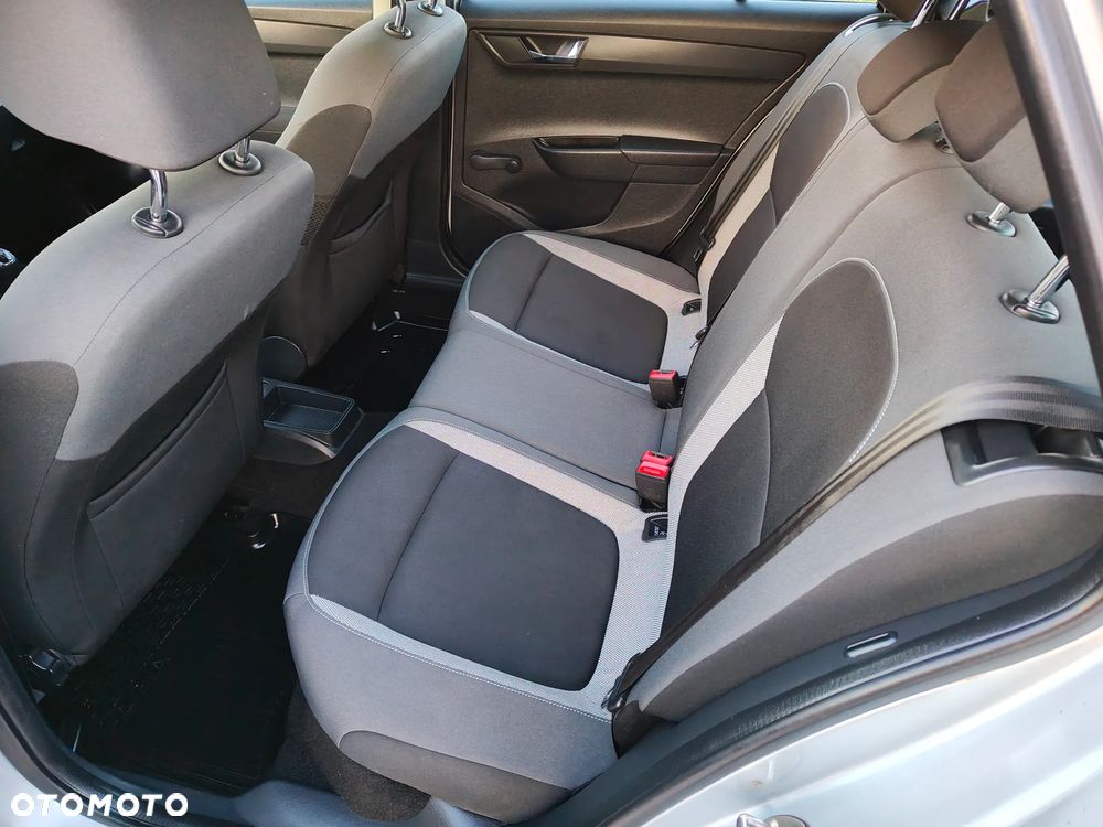 Skoda Fabia 1.2 TSI Ambition - 27