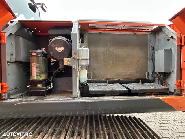 Hitachi ZX290LC-5B - 13