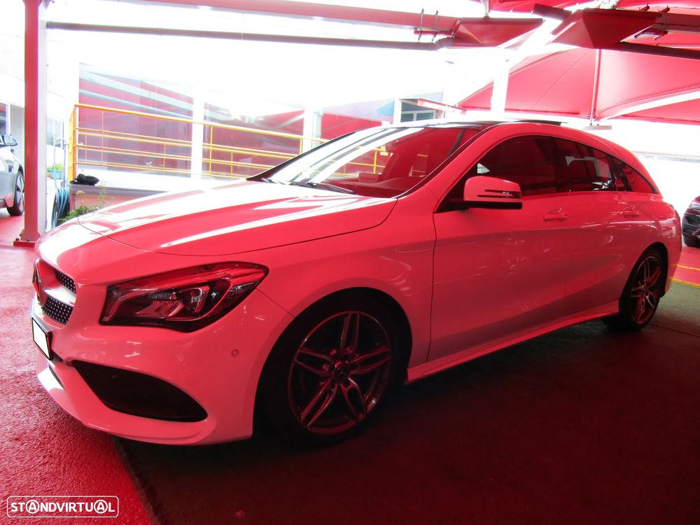 Mercedes-Benz CLA 200 d Shooting Brake AMG Line - 10