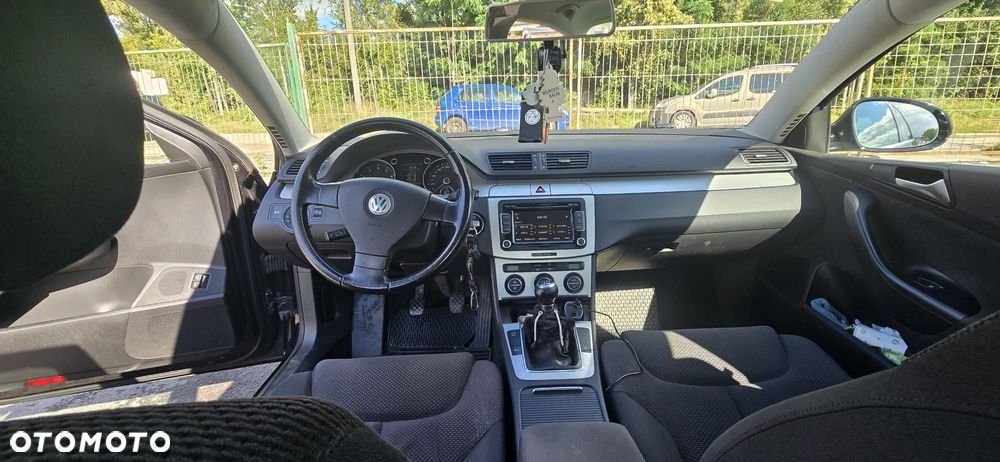 Volkswagen Passat 1.4 TSI Comfortline - 3