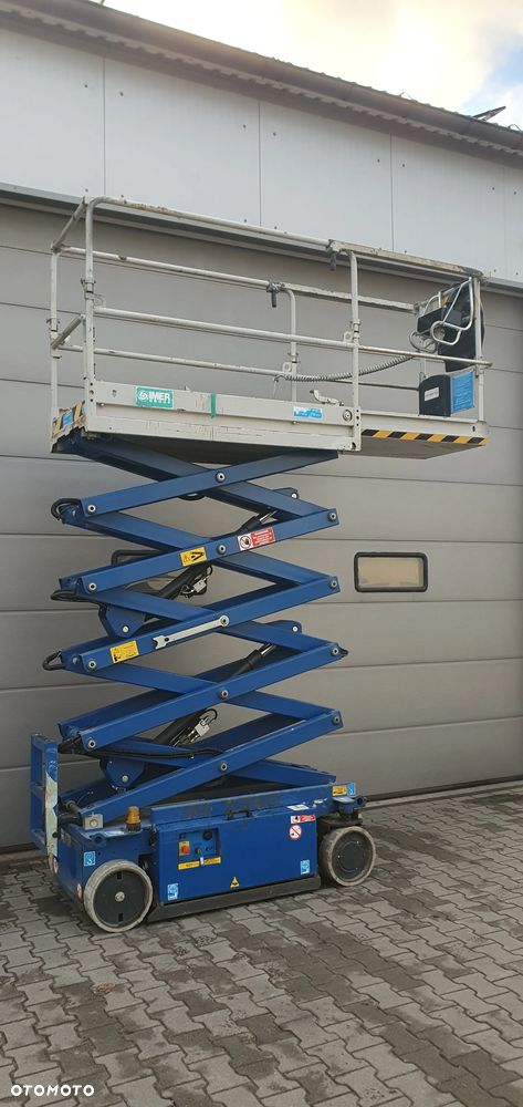 Genie JLG IMER ITECO IM 7380 9,20m Podnośnik nożycowy zwyżka nożycówka elektryczny podest ruchomy zwyżka podnośnik koszowy samojezdny IMER ITECO IT 7380 zwyżka na białych niebrudzących kołach jak GENIE JLG SKYJACK HAULOTTE Terex TKD MEC Sinoboom Zoomlion - 7